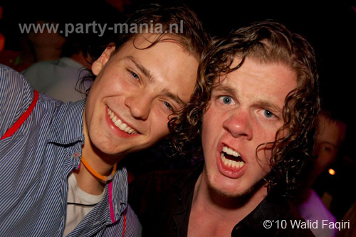 100429_032_paard_partymania