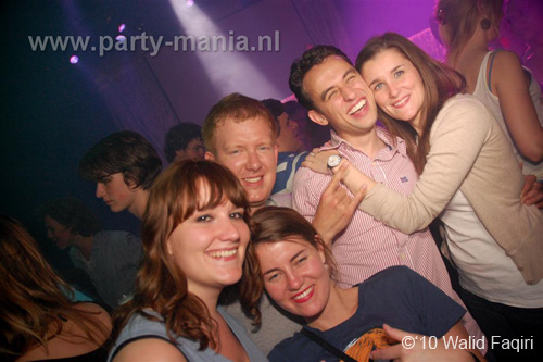 100429_038_paard_partymania