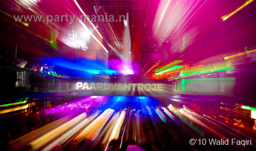 100429_055_paard_partymania