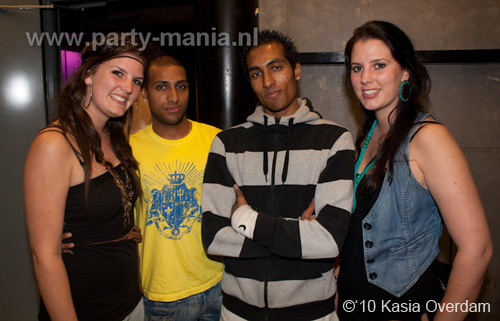 100506_004_paard_no_partymania