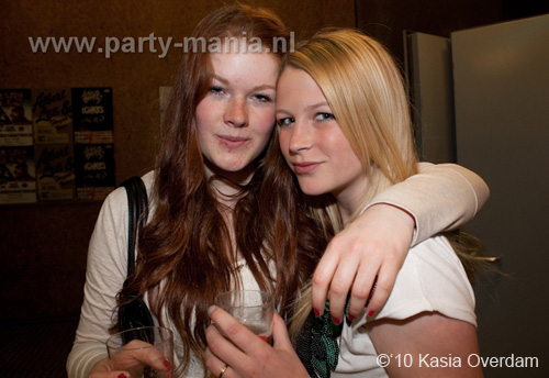 100506_005_paard_no_partymania