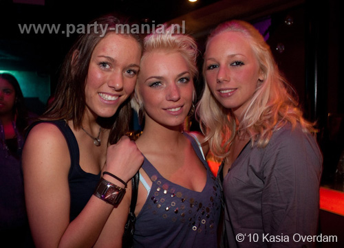 100506_011_paard_no_partymania