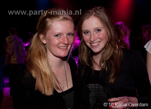 100506_013_paard_no_partymania