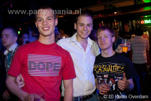 100506_052_paard_no_partymania