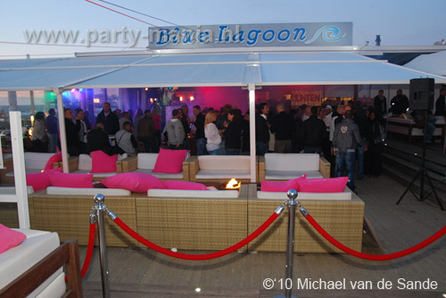 100509_089_lovely_partymania