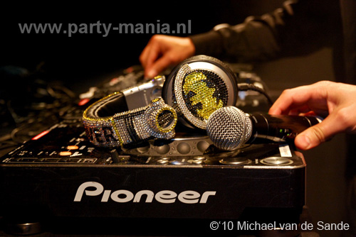 100512_012_darkraver_partymania