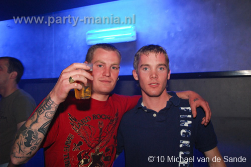 100512_024_darkraver_partymania