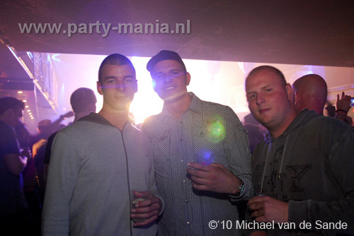 100512_026_darkraver_partymania