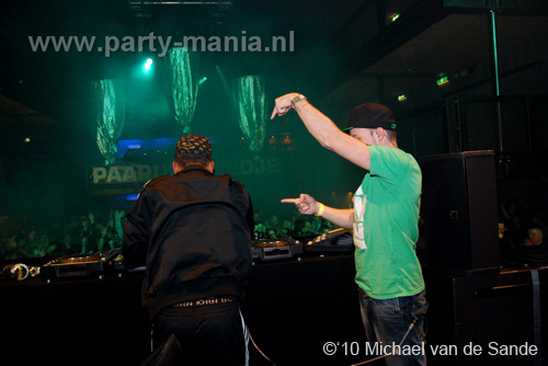 100512_053_darkraver_partymania