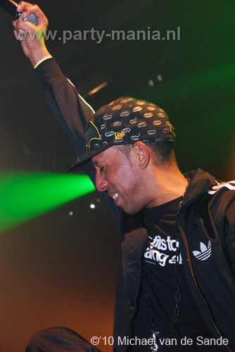 100512_064_darkraver_partymania