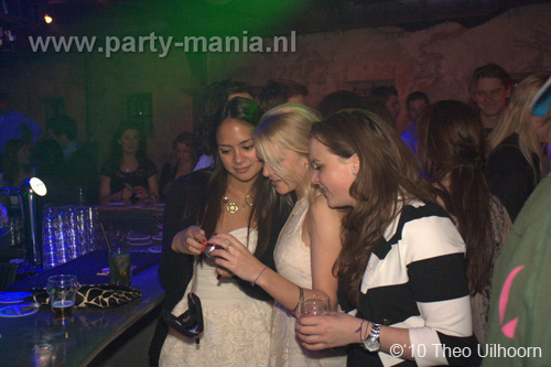 100514_029_westwood_partymania