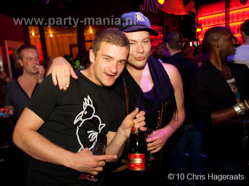 100521_051_manjefiek_partymania