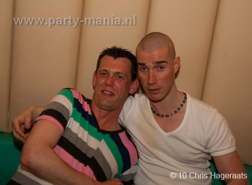 100521_078_manjefiek_partymania