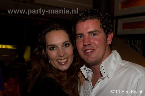 100522_100_hed_kandi_partymania