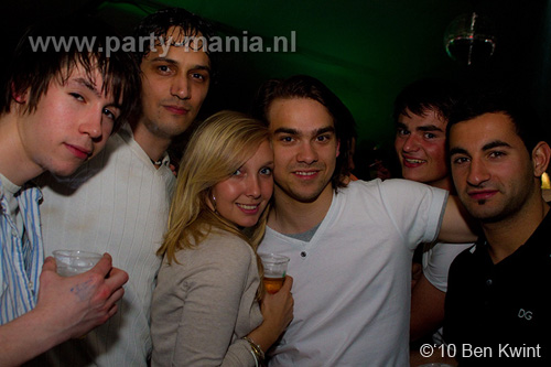 100522_123_hed_kandi_partymania