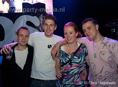 100522_012_ilovelos_partymania