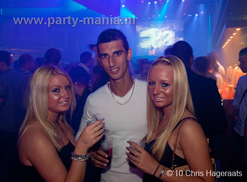 100522_026_ilovelos_partymania