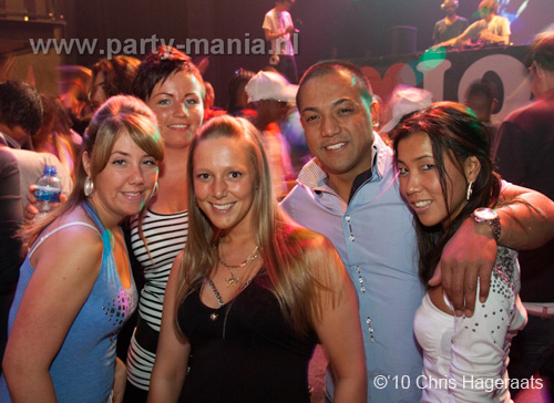 100522_043_ilovelos_partymania