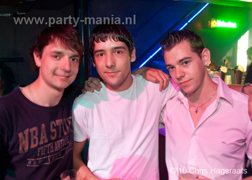 100522_046_ilovelos_partymania