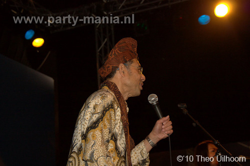 100522_036_tong_tong_fair_partymania