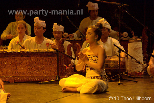 100522_086_tong_tong_fair_partymania