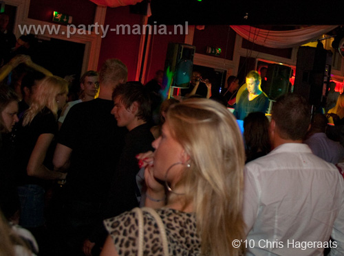 100523_025_allstars_partymania