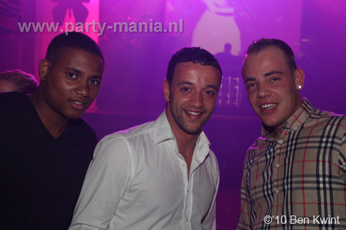 100526_001_inholland_partymania