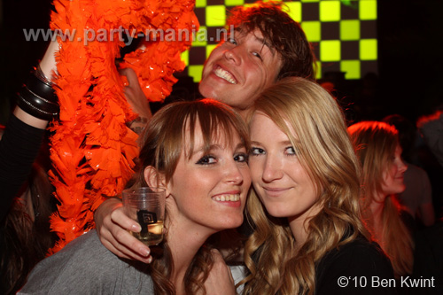 100526_026_inholland_partymania