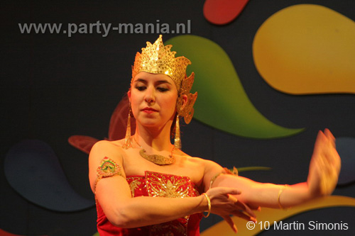 100526_028_tong_tong_fair_partymania