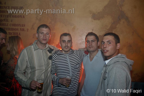 100529_000_havana_partymania