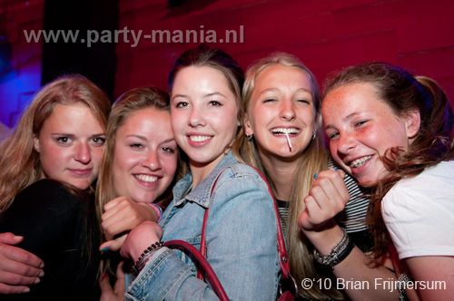 100529_011_stug_partymania