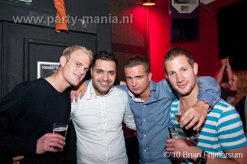 100529_035_stug_partymania