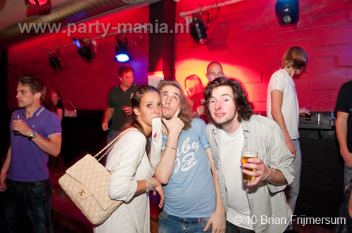 100529_039_stug_partymania