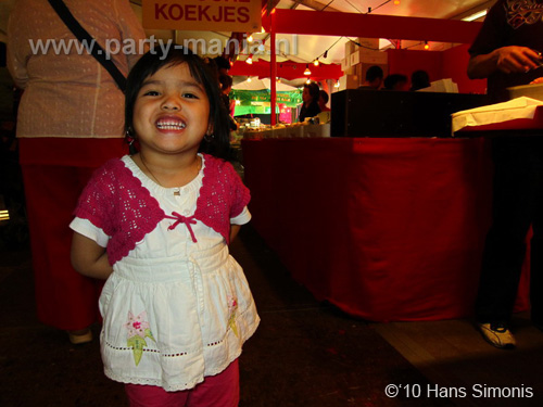 100529_148_tong_tong_fair_partymania
