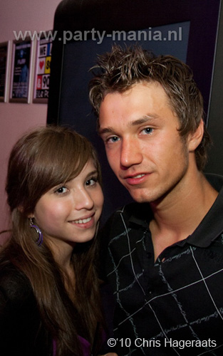 100601_100_graduation_day_partymania