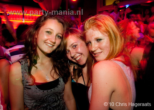 100605_068_punk_partymania