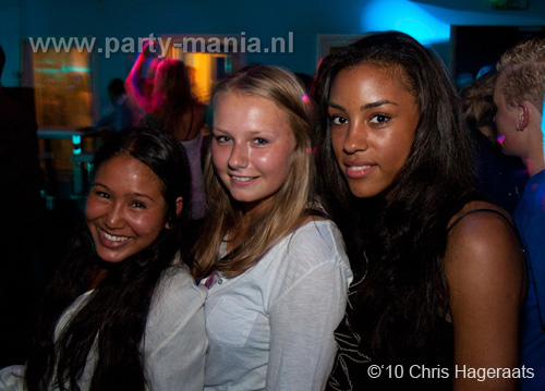 100605_083_punk_partymania