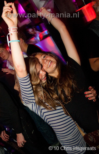 100605_108_punk_partymania