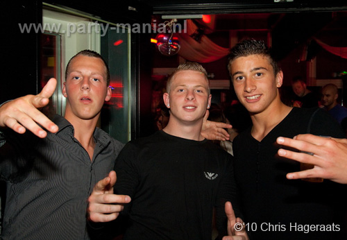100605_124_punk_partymania