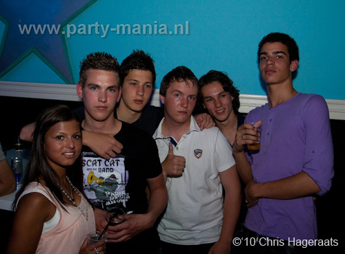 100605_135_punk_partymania