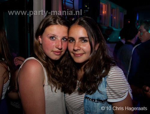 100605_138_punk_partymania