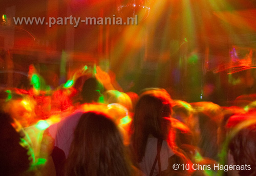 100605_156_punk_partymania