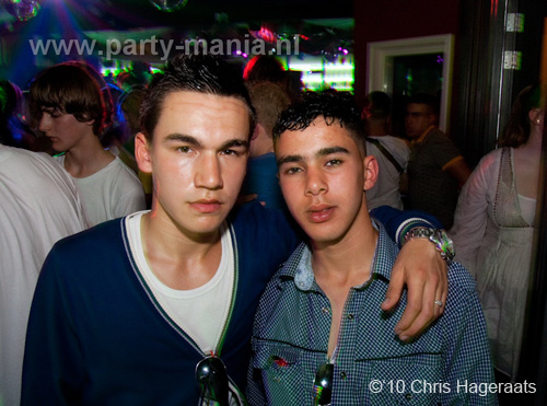 100605_164_punk_partymania
