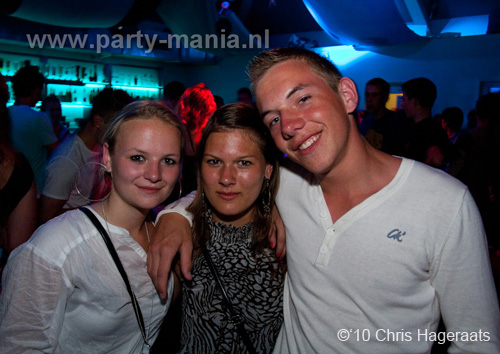 100605_177_punk_partymania