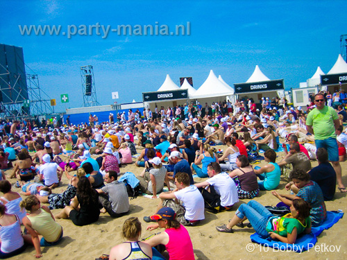 100605_013_royal_beach_partymania