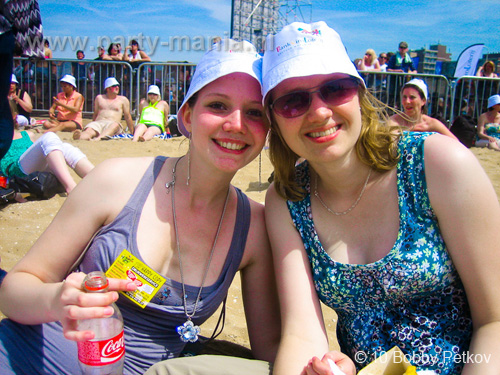 100605_034_royal_beach_partymania