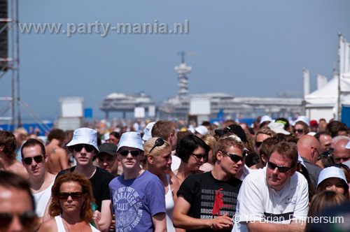 100605_048_royal_beach_partymania