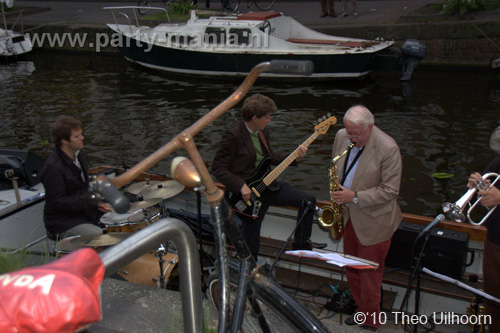 100611_020_jazz_in_de_gracht_partymania