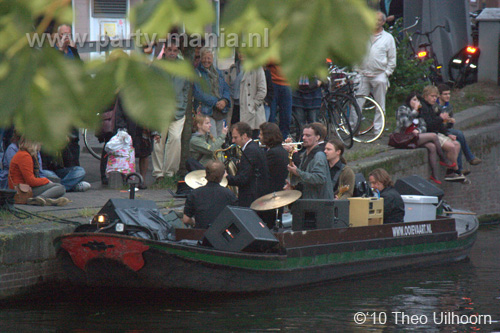 100611_026_jazz_in_de_gracht_partymania