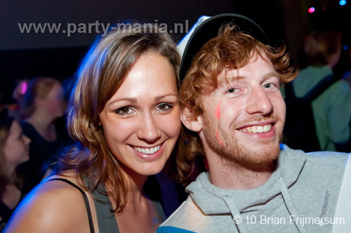 100611_002_small_festival_partymania